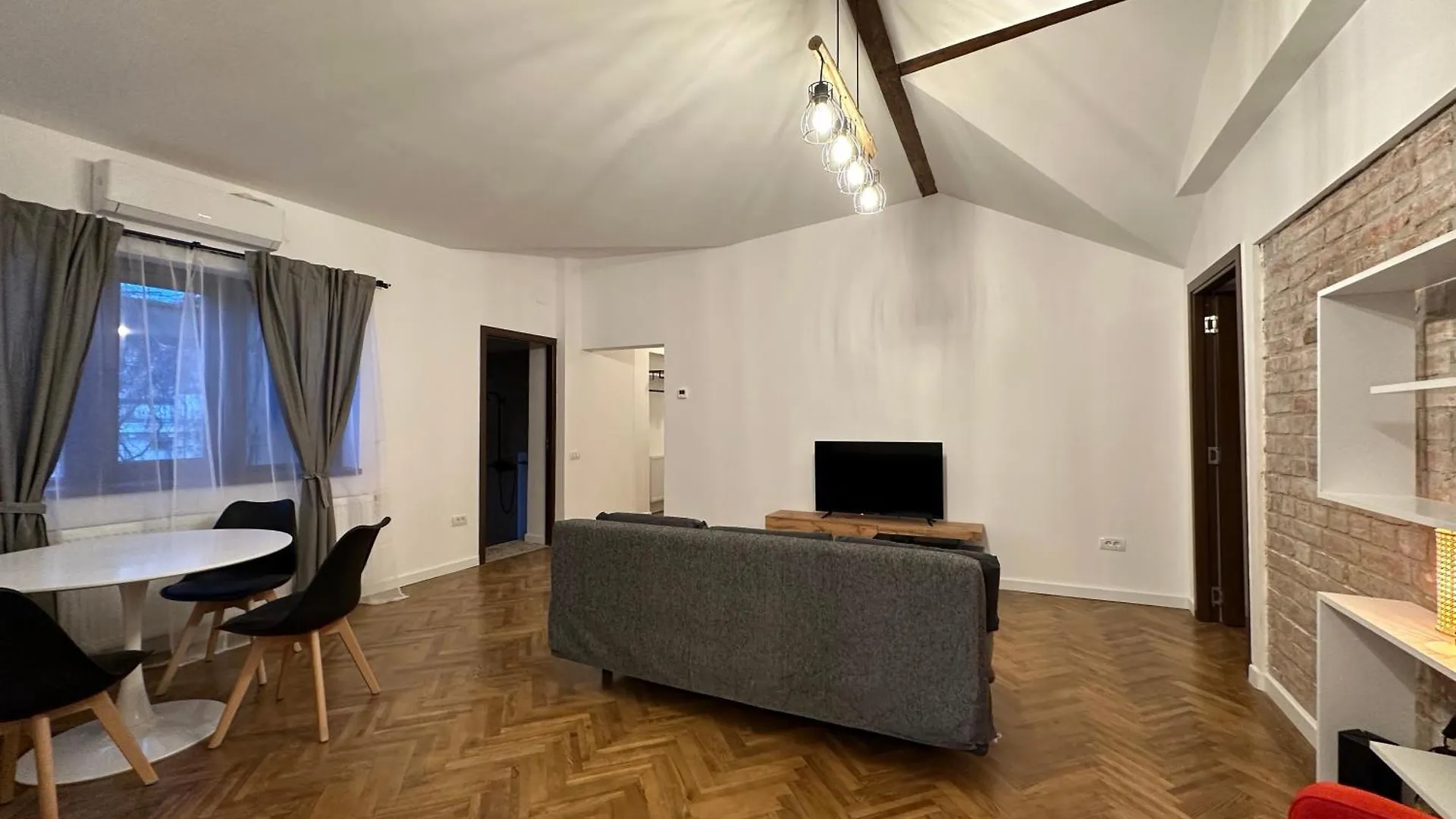 Cismigiu Apartments 부쿠레슈티 루마니아